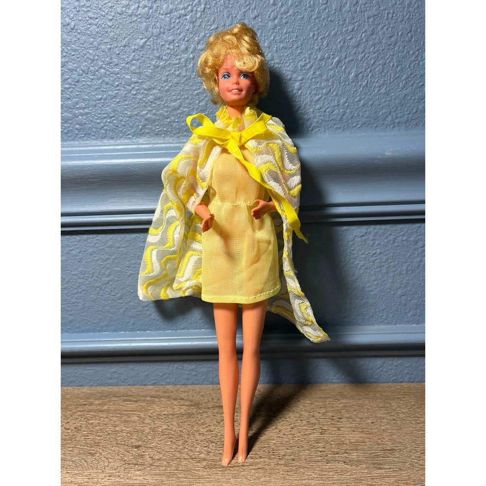 Vintage Mattel Barbie Pretty Changes Barbie Doll Mattel 1978 Yellow Collectible
